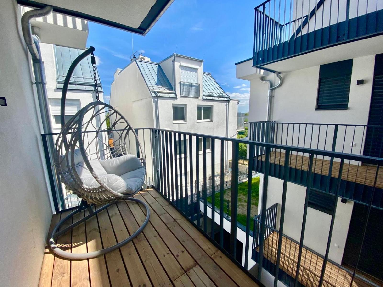Modern Apartment With Balcony & Free Parking - Nearby Metro Wien Exterior foto
